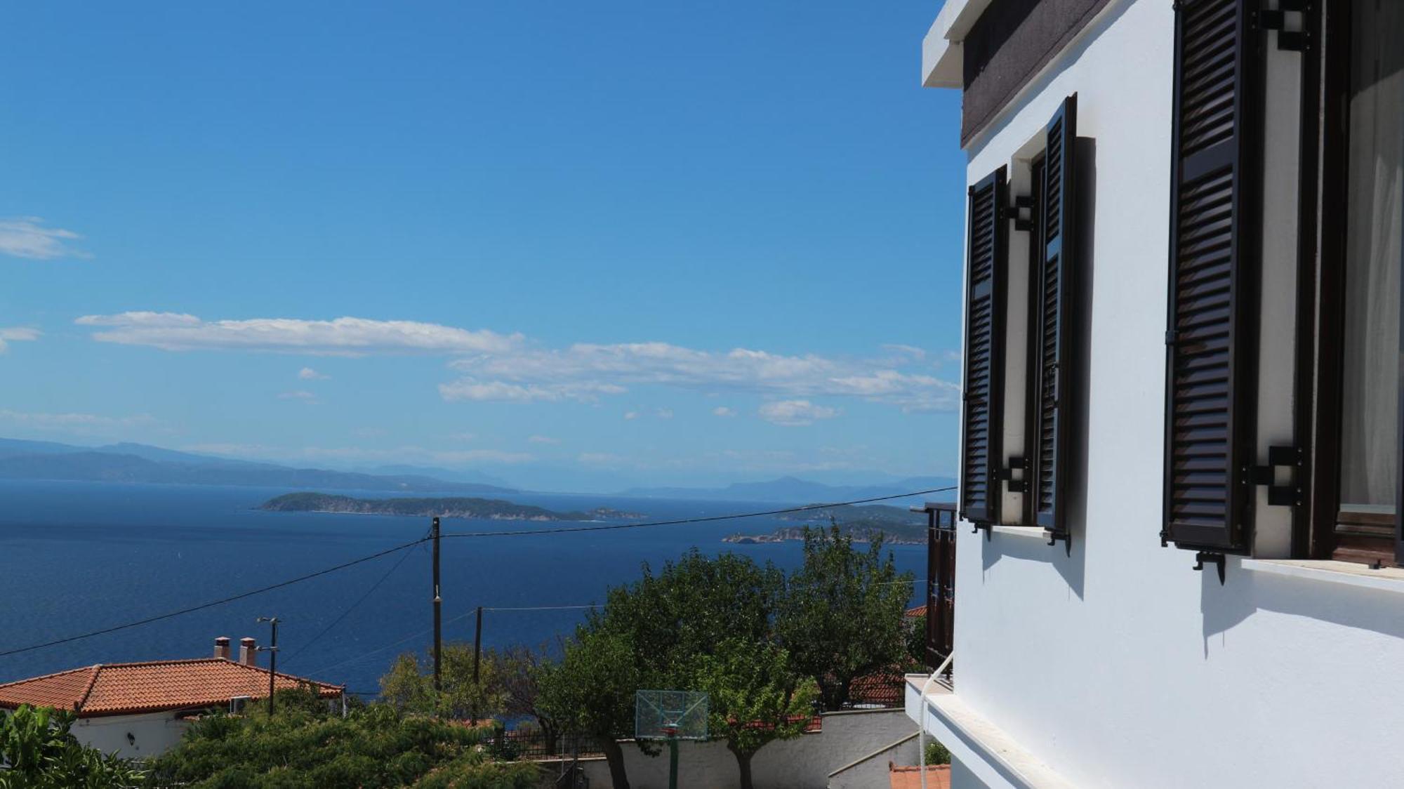 Demie And George Ηouse Villa Loutraki  ภายนอก รูปภาพ